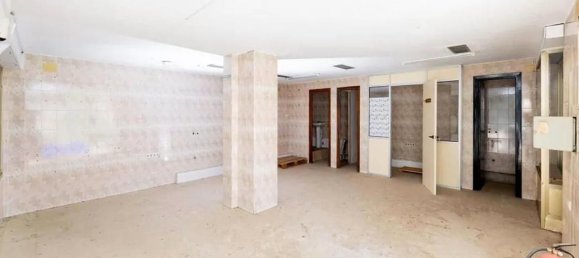  عقار تجاري في Granada, Spain 205متر مربع رقم 166609 17