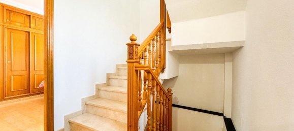 4 bedrooms Villa in Punta Prima, Spain No. 12989 7