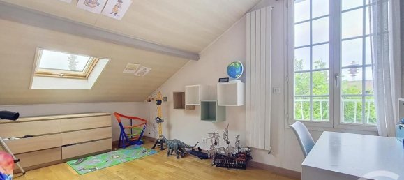 4 bedrooms House in Chennevieres-sur-Marne, France No. 174938 12