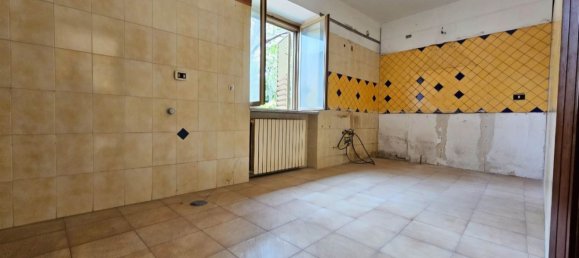 2-Zimmer Haus in Nocera Superiore, Italy, Nr. 8062 14