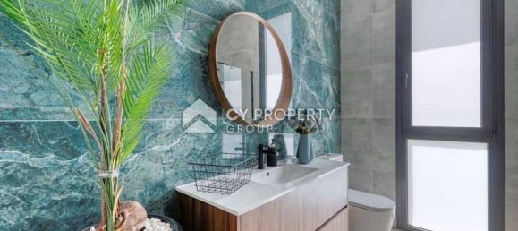 4 bedrooms House in Aradippou, Cyprus No. 6773 11