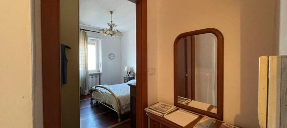3 rooms Apartment in Turin, Italy No. 175559 17