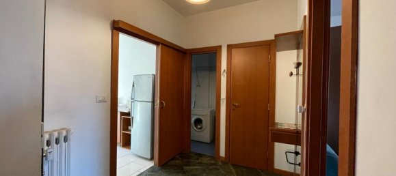 3 rooms Apartment in Turin, Italy No. 175559 8