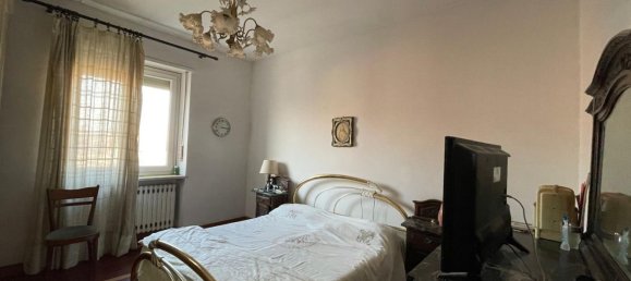3 rooms Apartment in Turin, Italy No. 175559 18