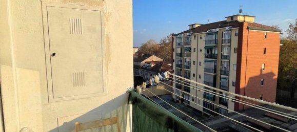 3 rooms Apartment in Turin, Italy No. 175559 27