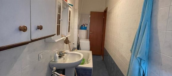 3 rooms Apartment in Turin, Italy No. 175559 22