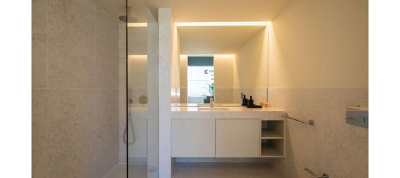 2 bedrooms Apartment in Lisbon, Portugal No. 107442 24