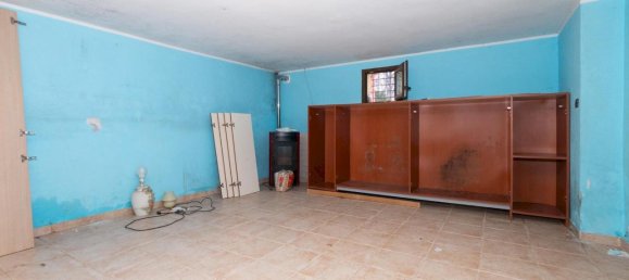 Дом с 5 комнатами в Баньоло Пьемонте, Италия № 142259 25