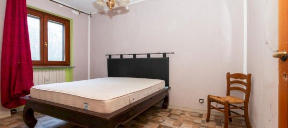 Дом с 5 комнатами в Баньоло Пьемонте, Италия № 142259 14