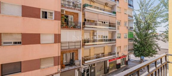 4 bedrooms Apartment in Granada, Spain No. 133614 24