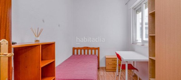 4 bedrooms Apartment in Granada, Spain No. 133614 19