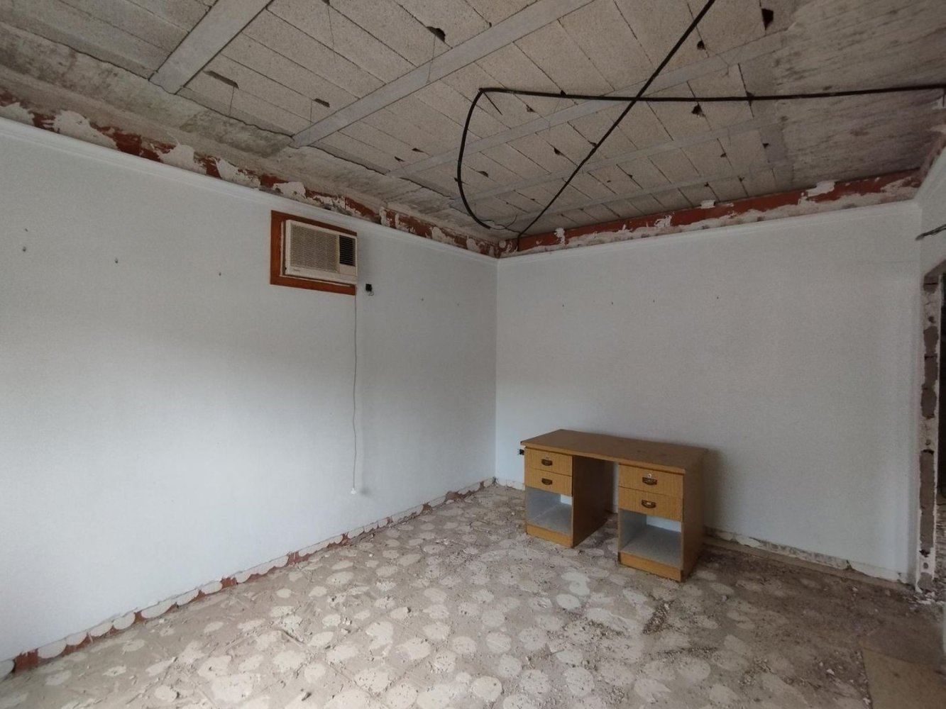 Коммерческая недвижимость 320м² в Салинас, Испания № 260560