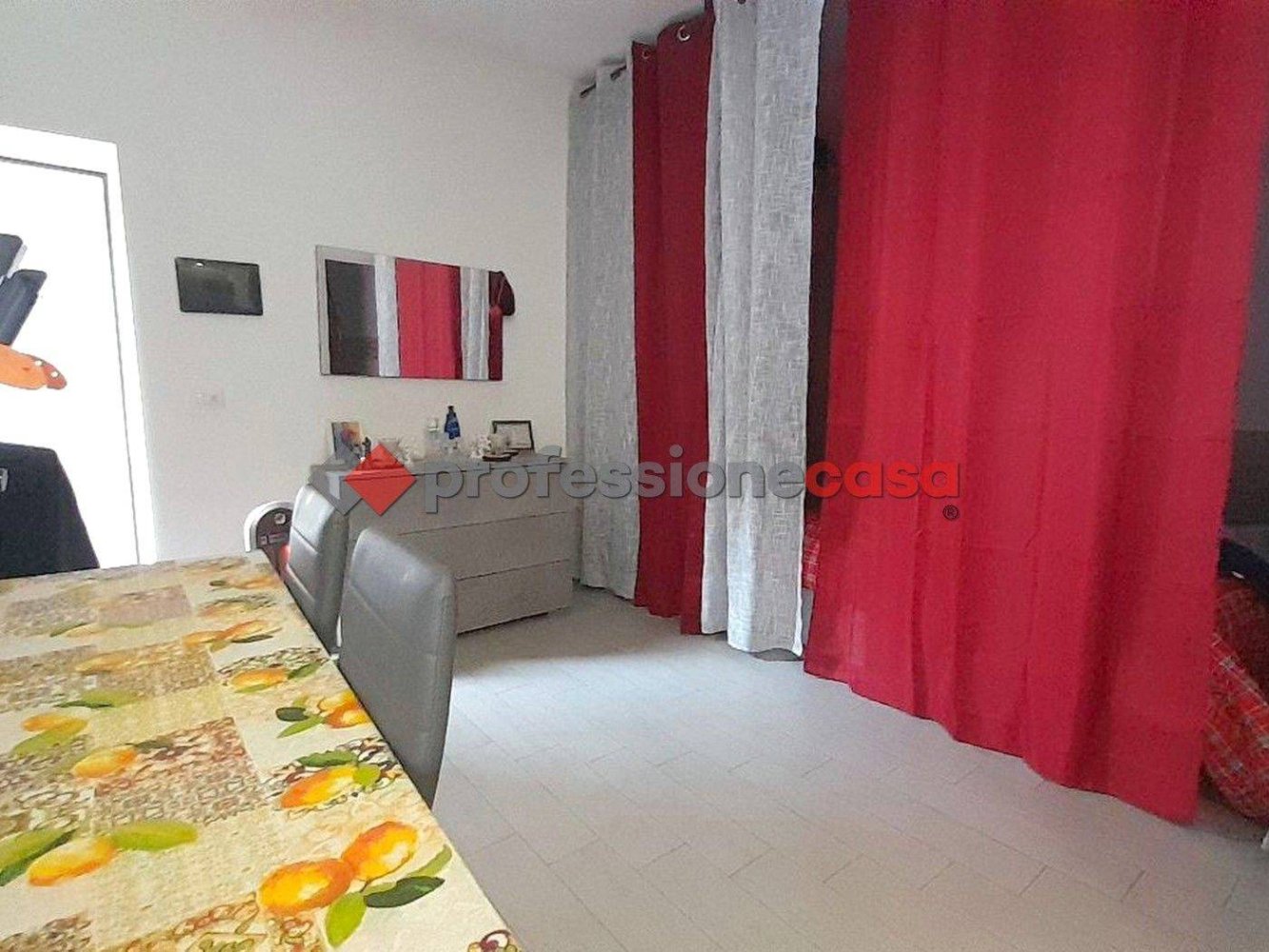 Квартира с 1 спальней в Катания, Италия № 143007