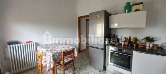 3 bedrooms Villa in Lucca, Italy No. 302557 4