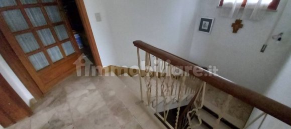 3 bedrooms Villa in Lucca, Italy No. 302557 6