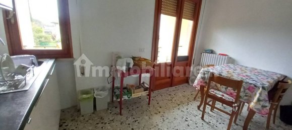 3 bedrooms Villa in Lucca, Italy No. 302557 5