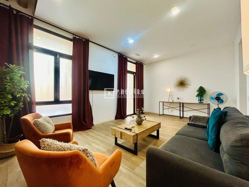 Apartamento de 2 dormitorios en Madrid, Spain No. 167716