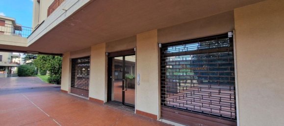 165m² Warehouse in Scandicci, Italy No. 376374 3