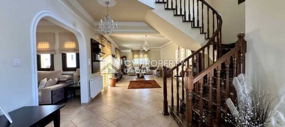 Propiedad comercial de 5 dormitorios en Oroklini, Cyprus No. 20965 3