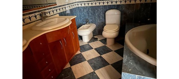 4 Schlafzimmer Haus in Torrevieja, Spain, Nr. 78505 16