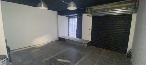 Gebäude in Vierzon, France 150m², Nr. 213215 2