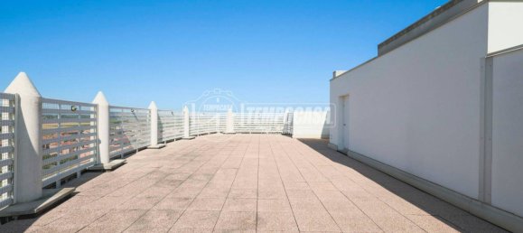 Пентхаус с 3 спальнями в Кальдерара ди Рено, Италия № 342007 19