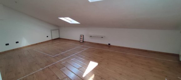 5 rooms Apartment in Arcola, Italy No. 290681 16