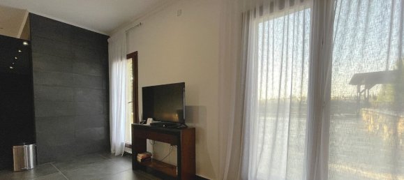 5 bedrooms House in Paphos, Cyprus No. 9876 2