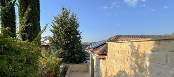 5 bedrooms House in Paphos, Cyprus No. 9876 15