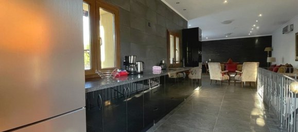 5 bedrooms House in Paphos, Cyprus No. 9876 4