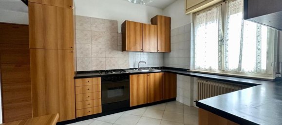 Дом с 5 спальнями в Гориция, Италия № 323921 7