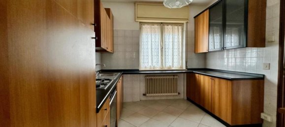 Дом с 5 спальнями в Гориция, Италия № 323921 8