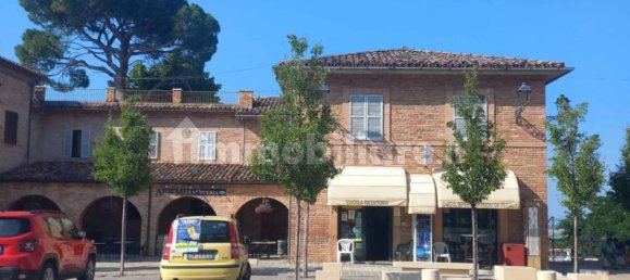 1 room Commercial property in Sant'Angelo in Pontano, Italy No. 344501 16