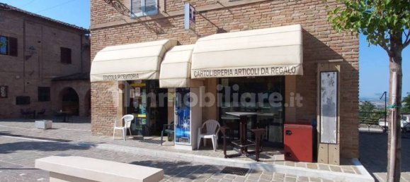 1 room Commercial property in Sant'Angelo in Pontano, Italy No. 344501 12