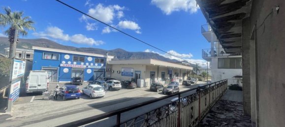 6 bedrooms Apartment in Striano, Italy No. 295782 31