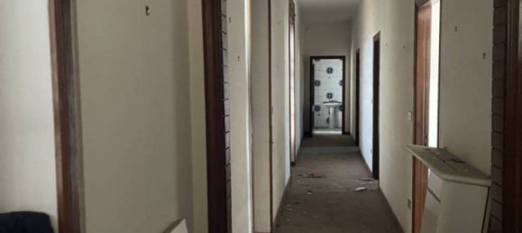 6 bedrooms Apartment in Striano, Italy No. 295782 19