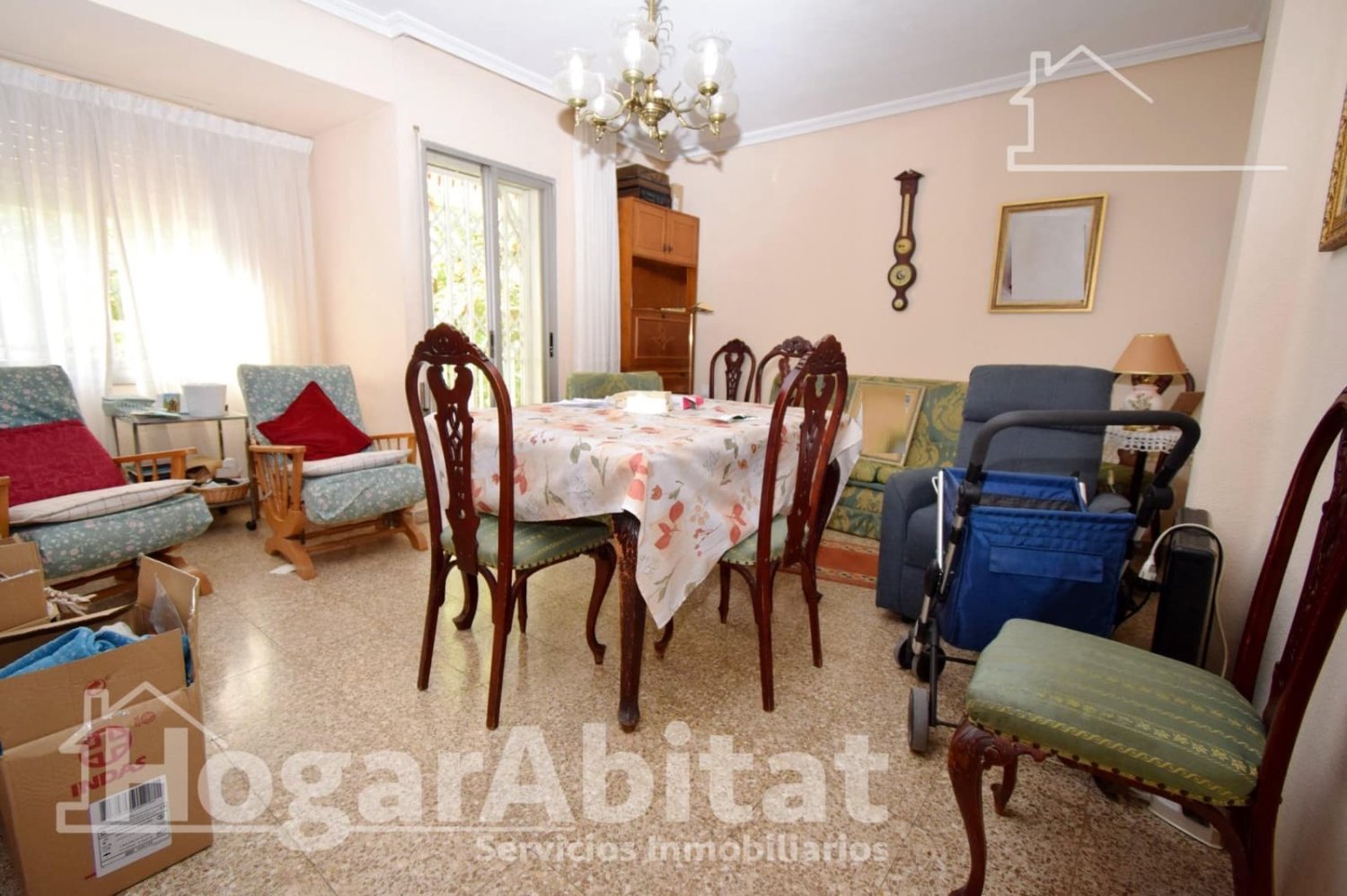 3 bedrooms Apartment in Valencia, Spain No. 276268