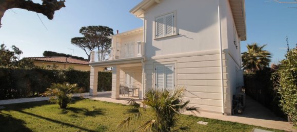 7-Zimmer Villa in Forte dei Marmi, Italy, Nr. 133080 2