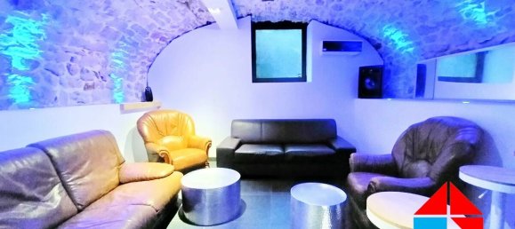 Коммерческая недвижимость с 4 комнатами в Нанси, Франция № 85988 3