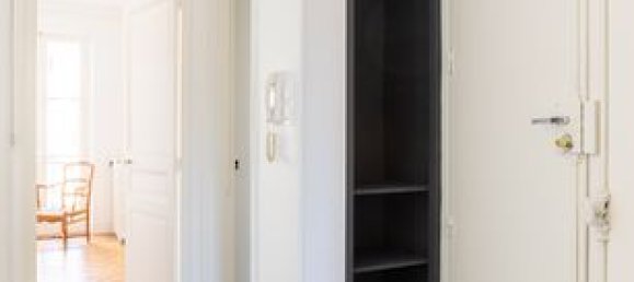 2 bedrooms Apartment in Marseille, France No. 315597 9