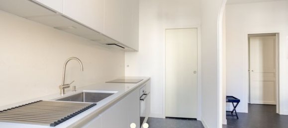 2 bedrooms Apartment in Marseille, France No. 315597 10