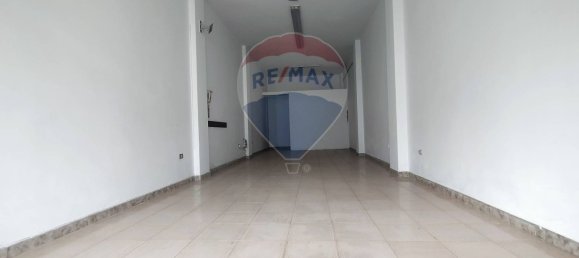 Gewerbliche Immobilie in Carmiano, Italy 55m², Nr. 289141 3