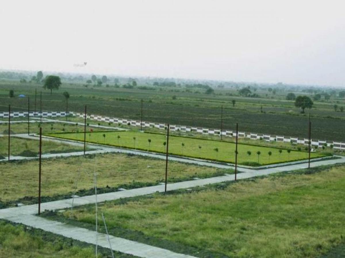 Grundstück in Indore, India, Nr. 31960