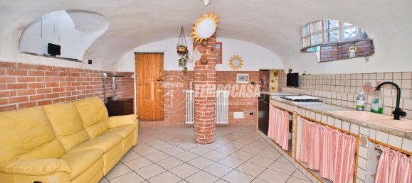 3 rooms House in Cameri, Italy No. 134612 10