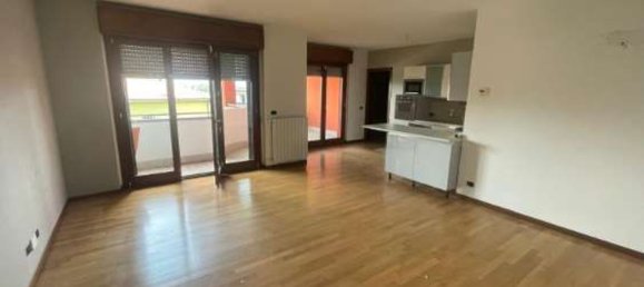 3-Zimmer Wohnung in Dalmine, Italy, Nr. 286842 2