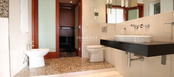 3 غرف نوم شقة في Sliema, Malta رقم 6460 9