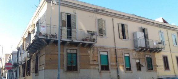 4 bedrooms Villa in Messina, Italy No. 282830 3