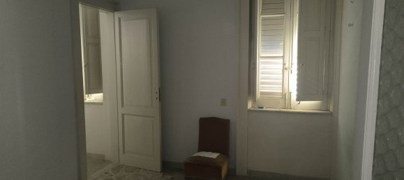 4 bedrooms Villa in Messina, Italy No. 282830 12