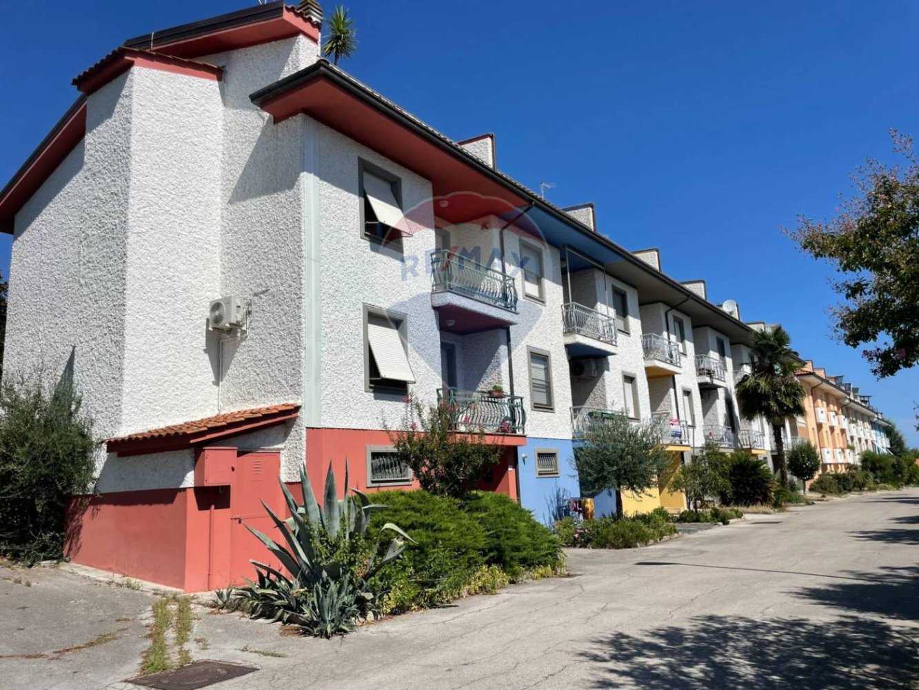 3 Schlafzimmer Haus in Porto Recanati, Italy, Nr. 278317