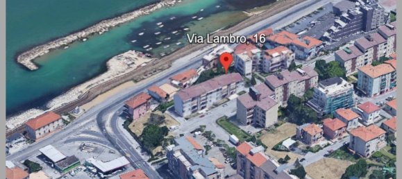 4 bedrooms Apartment in Ancona, Italy No. 370983 12